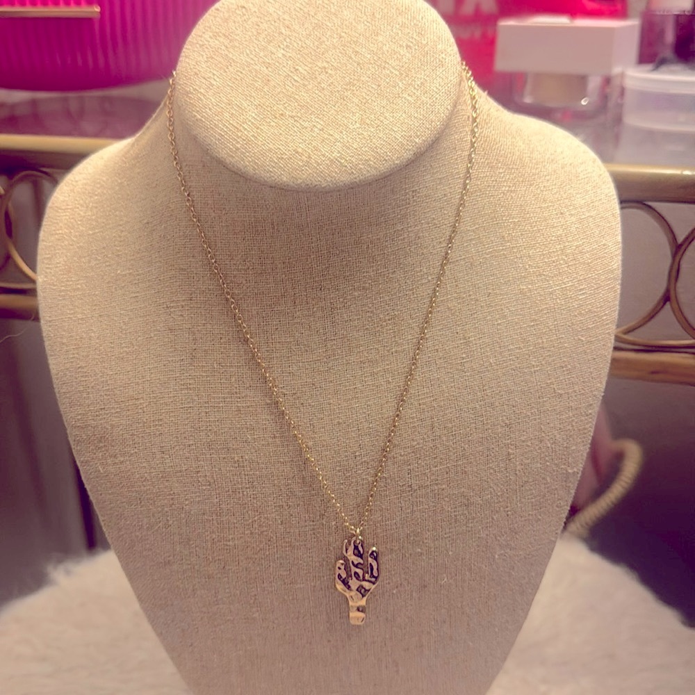 Forever 21 Gold Cactus Pendant Necklace